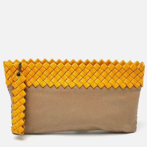 Yellow Leather Wristlet Clutch - Bottega Veneta - Modalova