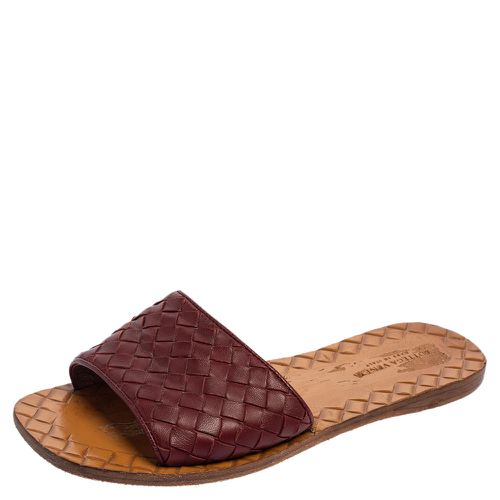 Intrecciato Leather Flat Slides Size 34.5 - Bottega Veneta - Modalova