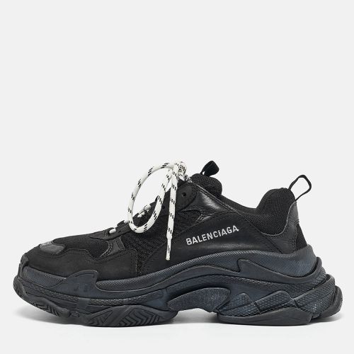 Mesh and Nubuck Triple S Lace Up Sneakers Size 42 - Balenciaga - Modalova