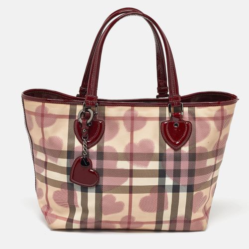 Burgundy Heart Print Check PVC and Patent Leather Brit Tote - Burberry - Modalova