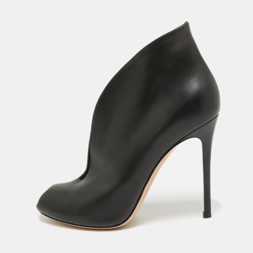 Leather Vamp Booties Size 39 - Gianvito Rossi - Modalova