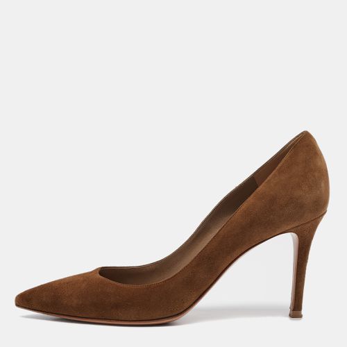 Suede Pointed Toe Pumps Size 38.5 - Gianvito Rossi - Modalova