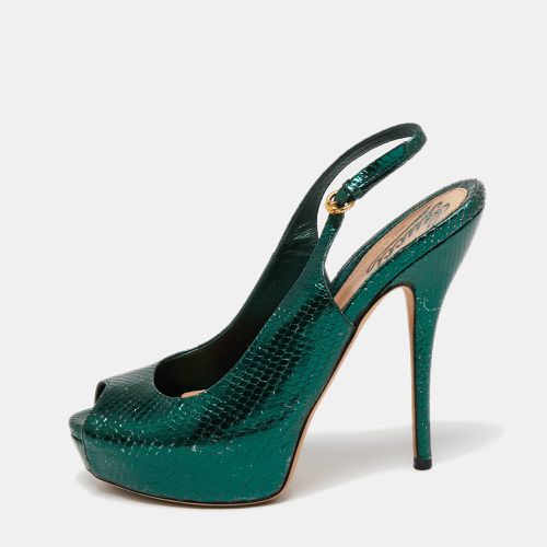 Metallic Snakeskin Embossed Leather Sofia Platform Slingback Sandals Size 36.5 - Gucci - Modalova