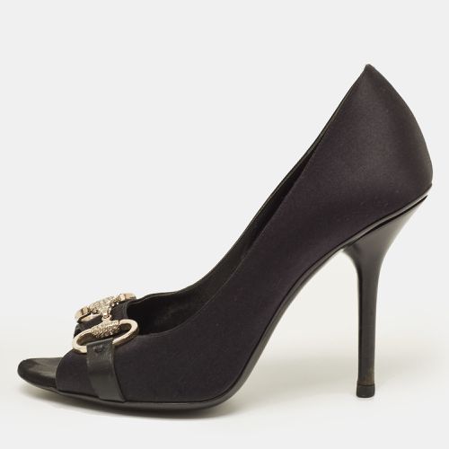 Satin Hollywood Peep Toe Pumps Size 36 - Gucci - Modalova