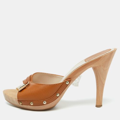 Leather Lock Detail Wooden Slide Sandals Size 40 - Dior - Modalova