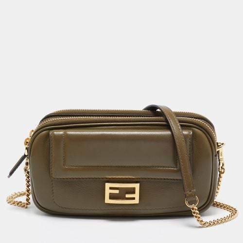 Olive Leather Easy 2 Baguette Crossbody Bag - Fendi - Modalova