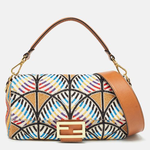 Peacock Motif Beaded Baguette Bag - Fendi - Modalova