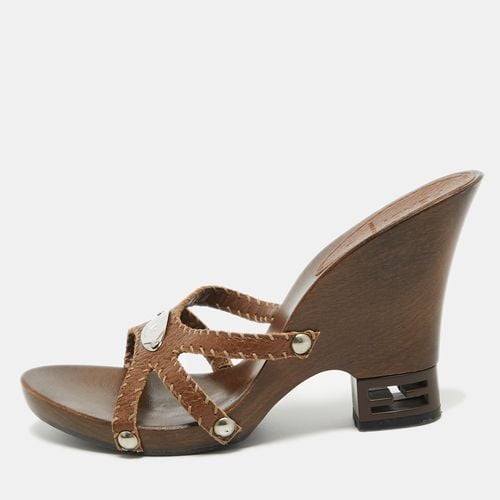 Leather Wadge Sandals Size 39 - Fendi - Modalova