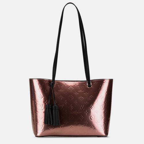 Metallic Monogram Vernis Long Beach PM Tote Bag - Louis Vuitton - Modalova