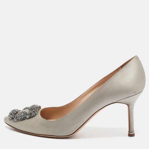 Satin Hangisi Pumps Size 38 - Manolo Blahnik - Modalova