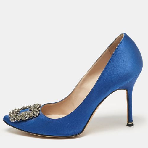 Satin Hangisi Pumps Size 37.5 - Manolo Blahnik - Modalova