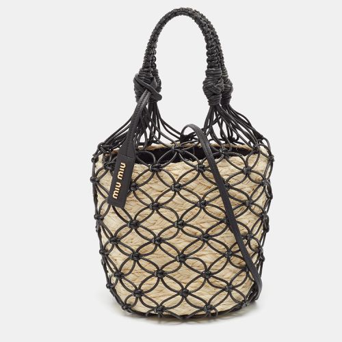 Tan Leather Mesh and Straw Bucket Bag - Miu Miu - Modalova