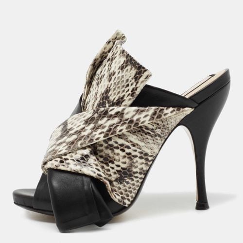 White Python Embossed and Leather Mule Sandals Size 37.5 - N21 - Modalova