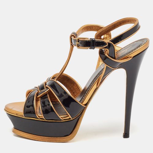 Yves Saint Laurent /Gold Patent and Leather Tribute Sandals Size 37 - Saint Laurent Paris - Modalova