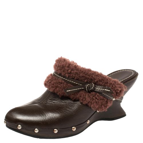 Leather And Faux Fur Studded Clog Mules Size 38.5 - Salvatore Ferragamo - Modalova