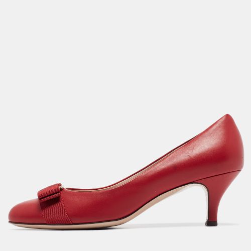 Leather Vara Bow Pumps Size 37.5 - Salvatore Ferragamo - Modalova