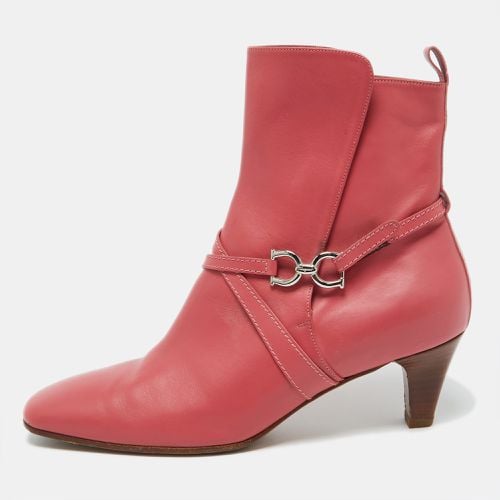 Coral Leather Gancini Ankle Length Boots Size 39 - Salvatore Ferragamo - Modalova