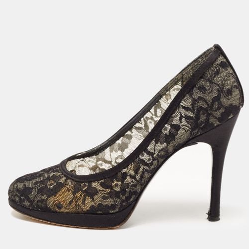 Lace Round Toe Platform Pumps Size 38.5 - Stuart Weitzman - Modalova