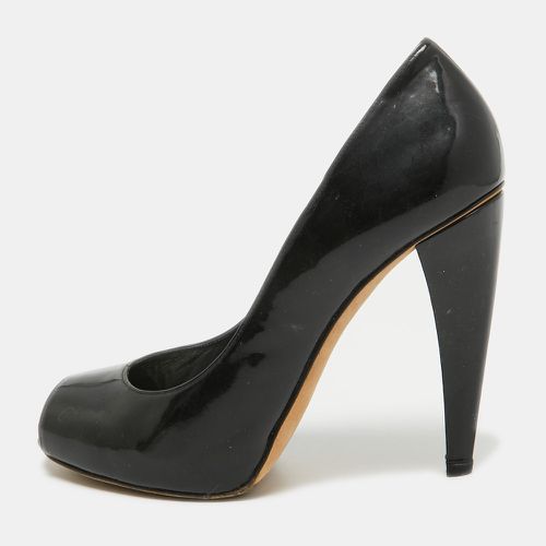 Patent Platform Round Toe Pumps Size 39.5 - Stuart Weitzman - Modalova