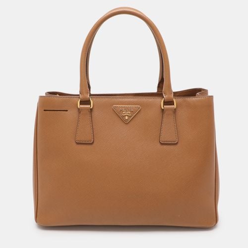 Saffiano Lux Leather Medium Galleria Zip Tote - Prada - Modalova