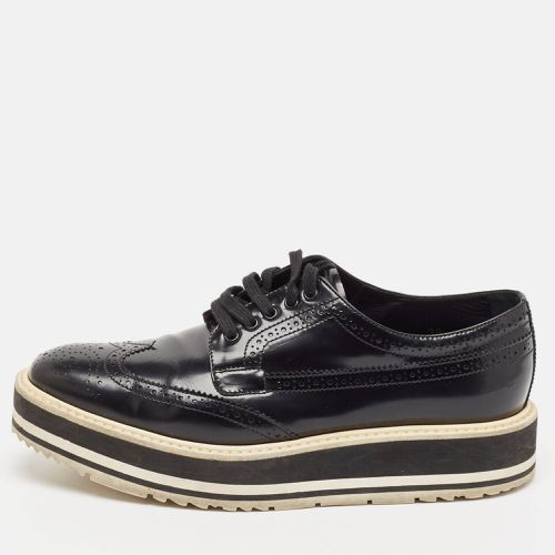 Brogue Patent Leather Platform Derby Sneakers Size 38 - Prada - Modalova