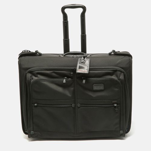 Fabric 2 Wheeled Alpha Classic Garment Luggage - TUMI - Modalova