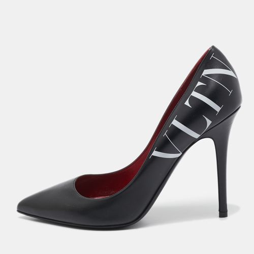 Leather VLTN Pumps Size 39.5 - Valentino - Modalova