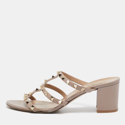 Dusty Leather Rockstud Strappy Block Heel Sandals Size 40.5 - Valentino - Modalova