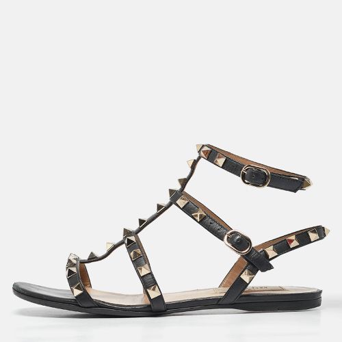 Leather Rockstud Flat Sandals Size 36 - Valentino - Modalova