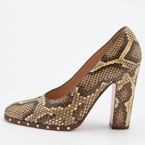 Python Leather Studded Round Toe Pumps Size 37.5 - Valentino - Modalova