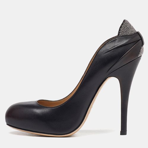 Leather Round Toe Pumps Size 36 - Valentino - Modalova