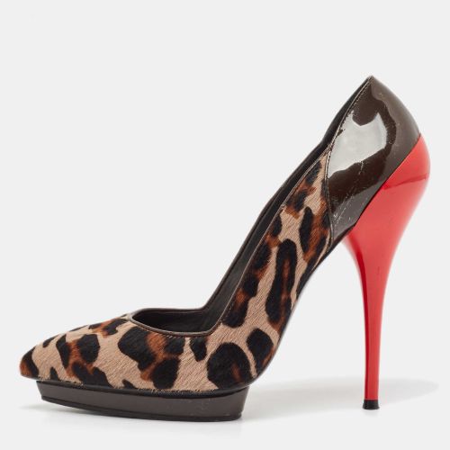 Calf Hair and Patent Leather Platform Pumps Size 37.5 - Versace - Modalova