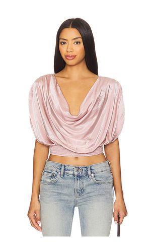 X REVOLVE Cowl Cape Top en . Taille L. Also en M, S, XL, XS - Free People - Modalova