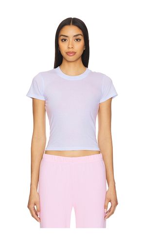 Short Sleeve Crew Tee in . Taglia M. Also in S, XS - LA Made - Modalova