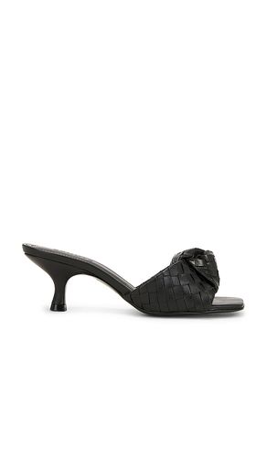 Kareena Knot Mule in . Taglia 6. Also in 6.5 - Schutz - Modalova