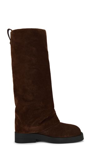 Keira Up Cloak Boot in . Taglia 10. Also in 6, 6.5, 7, 7.5, 8, 8.5, 9, 9.5 - Schutz - Modalova