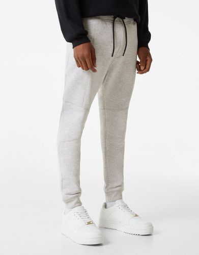 Pantalón Felpa Jogger Cortes Hombre M - Bershka - Modalova