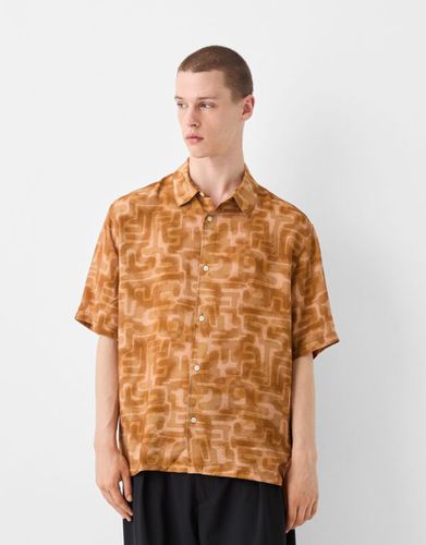 Camisa Manga Corta Estampado Geométrico Hombre Xs - Bershka - Modalova