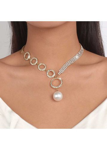 Rhinestone Gold Pearl Circular Shape Necklace - unsigned - Modalova