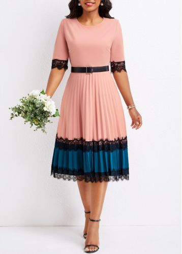 Dusty Pink Lace Belted Half Sleeve Dress - unsigned - Modalova