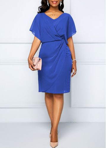 Dusty Blue Short Sleeve V Neck Dress - unsigned - Modalova