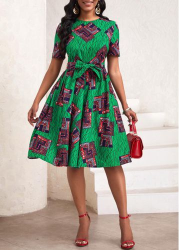 Green Pocket African Tribal Print Belted Short Sleeve Dress - unsigned - Modalova