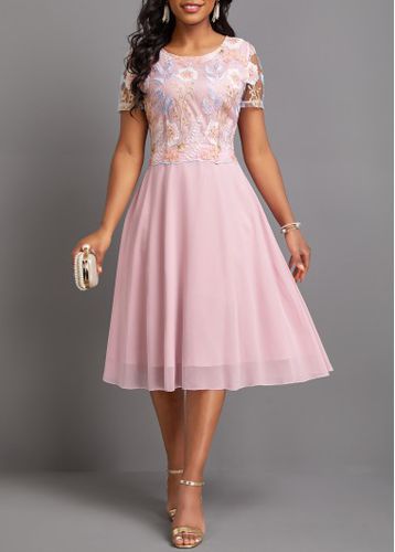 Light Pink Embroidery Short Sleeve Round Neck Dress - unsigned - Modalova