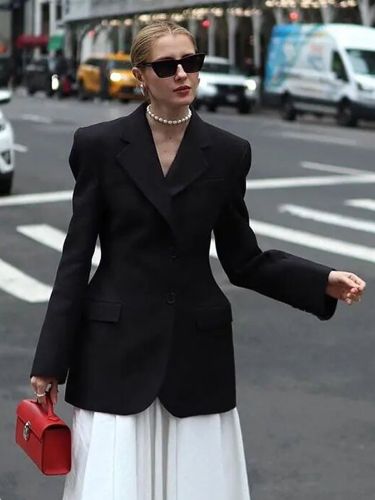 Blazer ajusté à la taille avec fermeture à deux boutons 2026 - milanoo.com - Modalova