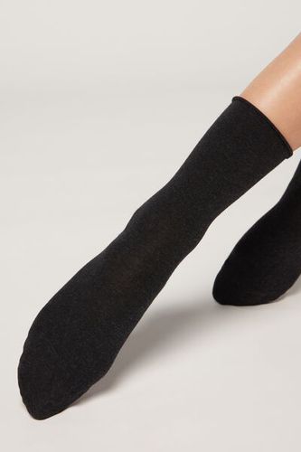 Calcetines cortos de algodón sin puños Mujer Velikost 39-41 - Calzedonia - Modalova