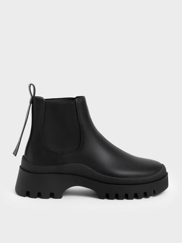 Charles & Keith - Extended Pull Tab Chelsea Boots - Charles & Keith - Modalova