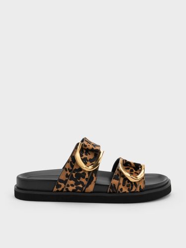 Charles & Keith - Gabine Slides aus Leder mit Leoparden- und Schnalle - Charles & Keith - Modalova