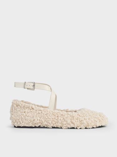 Charles & Keith - Margot Furry Crossover-Strap Ballet Flats - Charles & Keith - Modalova