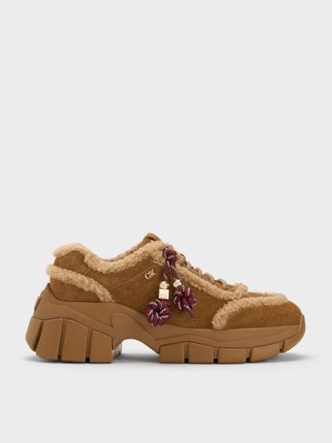 Charles & Keith - Yunna Suede & Faux Shearling Chunky Sneakers - Charles & Keith - Modalova