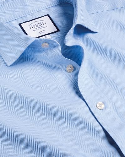 Men's Cutaway Collar Non-Iron Herringbone Cotton Formal Shirt - Sky Single Cuff, Small by - Charles Tyrwhitt - Modalova